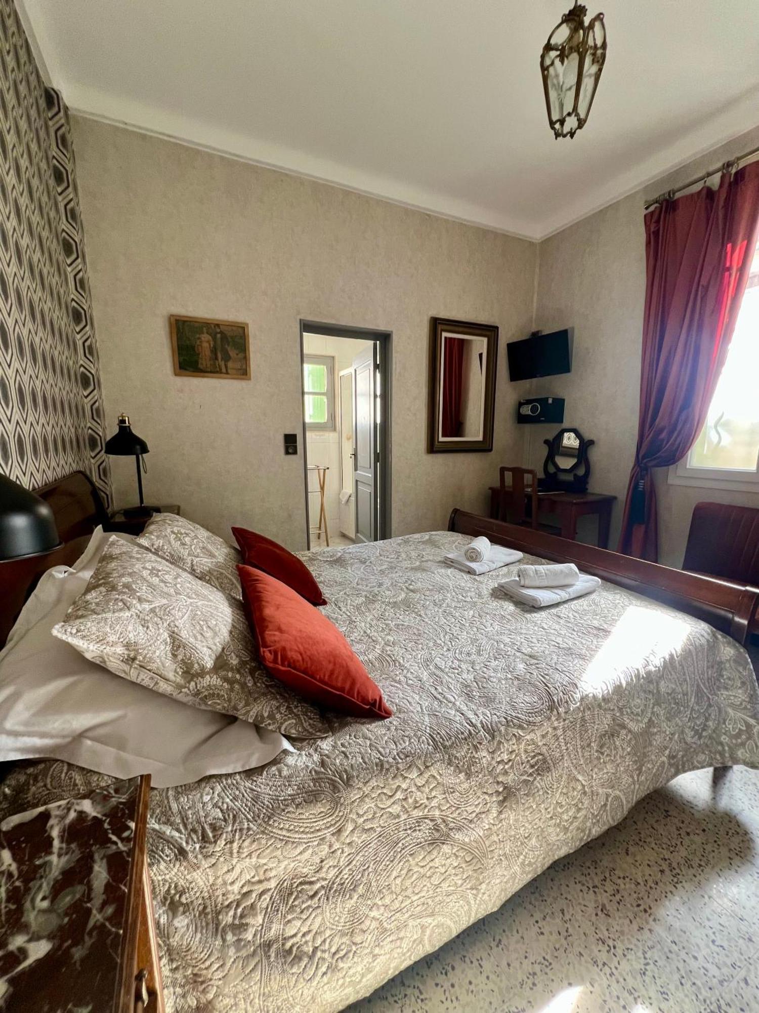 Hotel Le Ponteil 앙티브 외부 사진