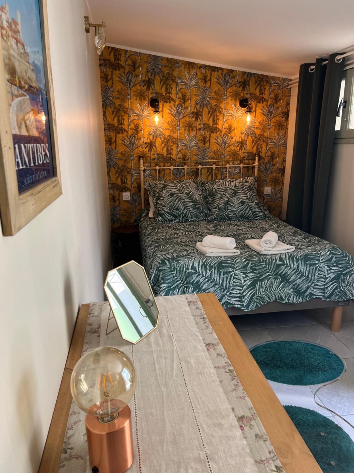 Hotel Le Ponteil 앙티브 외부 사진